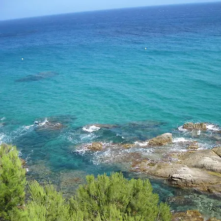 Location Saisonniere De Avril A Fin Octobre Apartment *