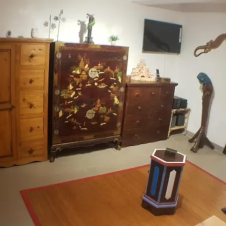 Location Saisonniere De Avril A Fin Octobre Appartement *